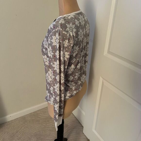 Nautical NWT Snowflake Pajama Long Sleeve Top S - Picture 3 of 6